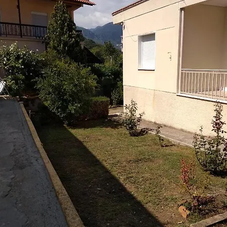 Johnny & Helena's House Tatil Evi *